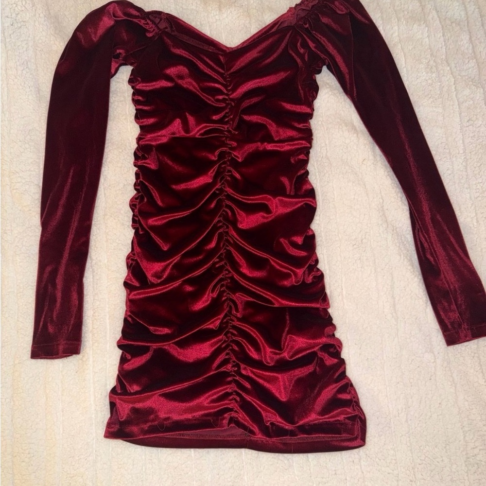 SHEIN Burgundy Long Sleeve Ruched Dress
